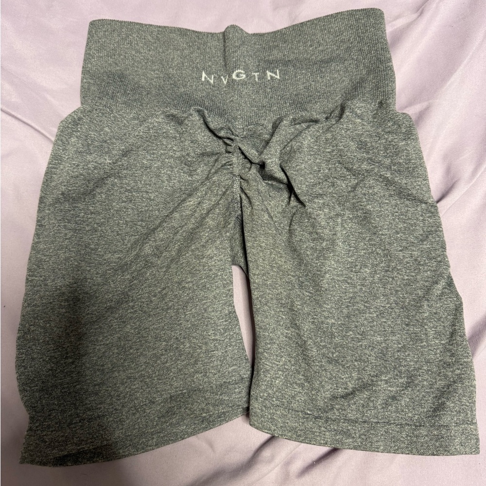nvgtn scrunch shorts